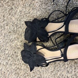 AREZZO Black Floral Women's Heels